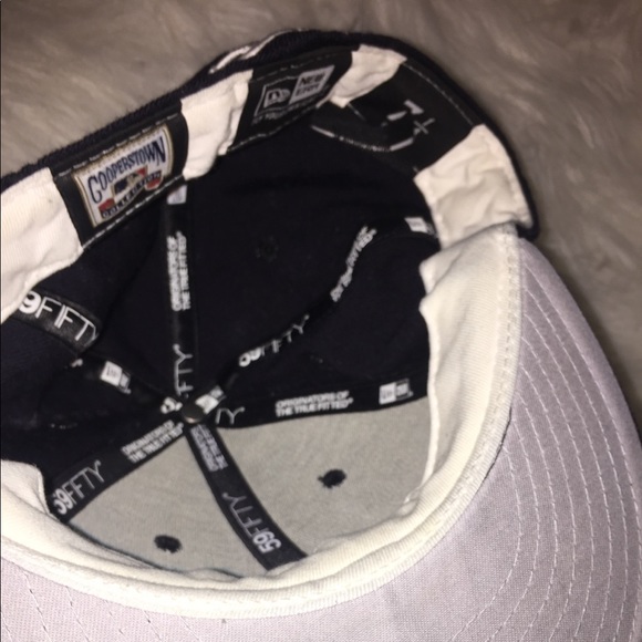 New Era Yankees Hat (WILL BE DONATED IF NOT SOLD) - Picture 2 of 6